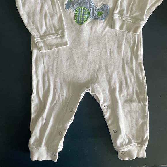 Airplane outfit - Picture 4 of 4